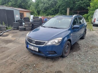 Kia ceed 1.4 66kw rok 2010 - nepojizdne - 2
