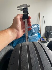 Goodyear Efficientgrip2 SUV 235/55 R19 105 V zesílená - 2