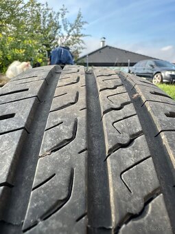 185/65 R15 Barum Bravuris Letní 5 6,5mm DOT 21 - 2