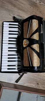 Prodám akordeon - 2