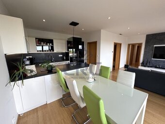 PRODEJ BYTU OV 3+KK/3+1 O CP CCA 115,37 M2 V POHOŘELICÍCH - 2