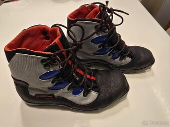 Běžkařské boty vel. 37, SNS - 2