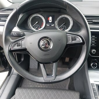 Škoda Superb 3-2.0Tdi-110kw-120.000km - 2