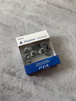 Ovladač pro PS4 - 2
