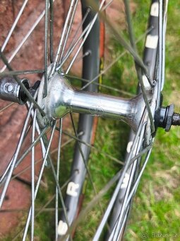 Zapletená kola náboje Shimano ráfky Wolber Aspin - 2