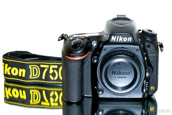 Nikon D750 TOP STAV - 2