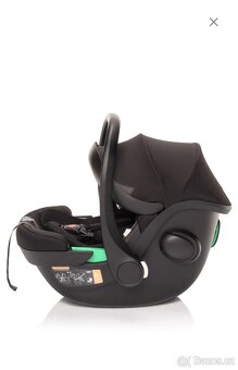 Autosedačka XM Plus i-Size se základnou - 2