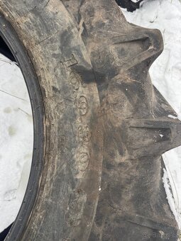 Pneumatiky 11,2-24 a 16,9 30 - 2