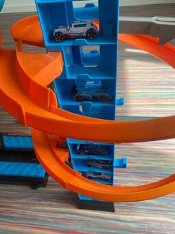 HOT WHEELS VYSTŘELOVACÍ DRÁHA - 2