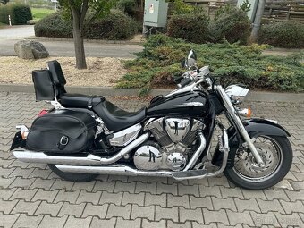 Honda VTX 1300 2005 ČR 2. MAJ TOP - 2
