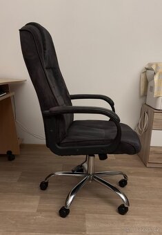 Kancelářské křeslo - 2