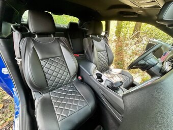 Dodge Challenger - V6 Nehavarovaná - 2