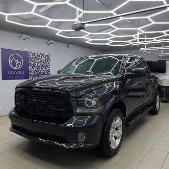 Dodge RAM 1500 Sport 5.7 Hemi V8 +LPG STAG rv 2016 - 2