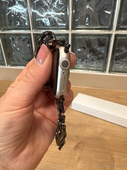 Apple Watch Series 8 41mm - 2