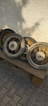 Jawa 250 kývačka - 2