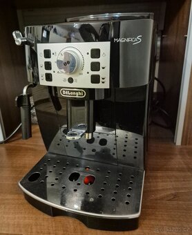 Kávovar De'Longhi - 2