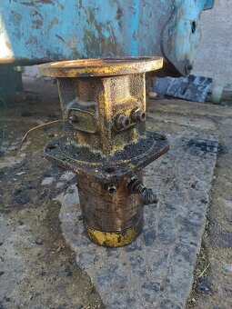 Královská hřídel T 174 - 2