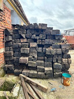 Dřevěné pražce - 2