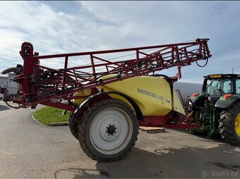 Postřikovač Hardi Navigator 4000 - 2