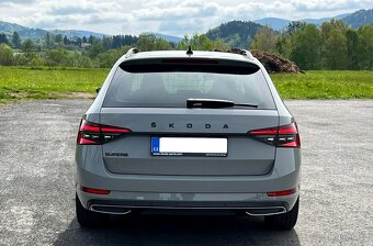 Superb III Sportline Facelift 2.0 TDI DSG,Webasto,360°kamery - 2