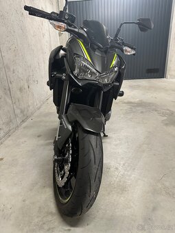 Kawasaki Z900 - 2