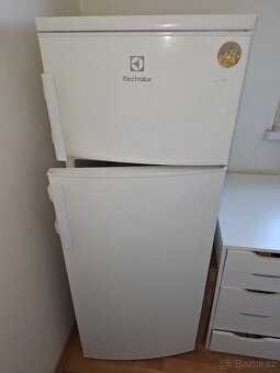 Lednička s mrazákem Electrolux - 2