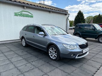 Škoda Superb 2.0TDi 103kW 4x4 DSG6 webasto, panorama, MY2013 - 2