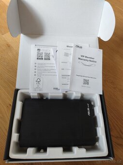 Router ASUS - 2