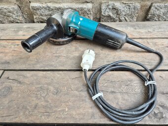 úhlová bruska Makita 9558HN - 2