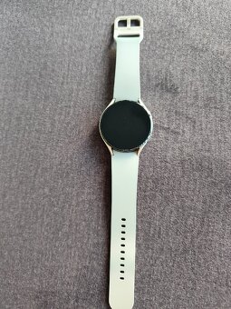 Hodinky Samsung Galaxy Watch 4 - 2