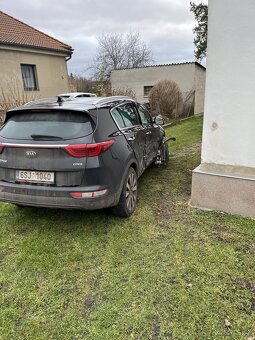 Kia Sportage 2,0 crdi Diesel, pohon 4x4 - 2
