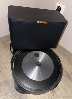 iRobot Roomba Combo j7+ roboticky vysavač - 2