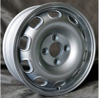 Alu kola Maxilite 5,5x15 4x130 Lancia Flavia - 2