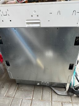 Myčka Whirlpool 60cm - 2