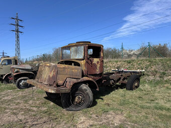 Tatra T128 - 2