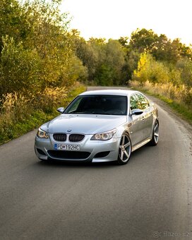BMW M5 e60 V10 SilverStone II - 2