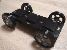 Čtyřkolový podvozek k mag. stavebnici Magformers prodloužený - 2