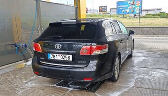 Toyota Avensis 2.2 110kW T27 NOVÁ STK - 2