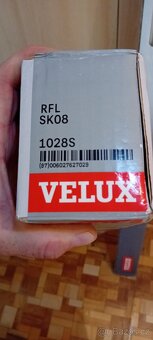 Zatemňující roleta Velux RFL sk08 - 2