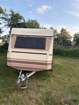 Karavan malý Dethleffs - 2