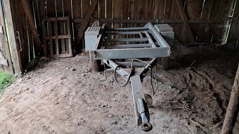 Podvozek na vlečku - 2