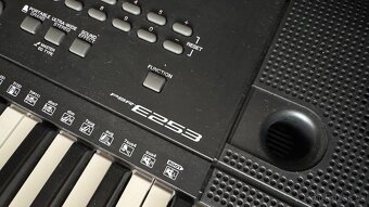 Klávesy Yamaha PSR E253 - 2