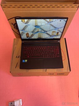 MSI Katana GF66 11UE - 2