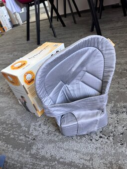 TULA Novorozenecká vložka do nosítka Insert New Gray - 2