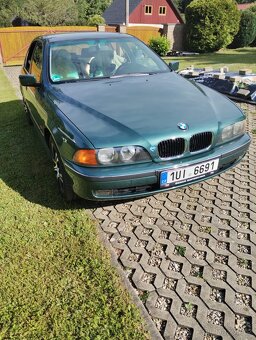 BMW E39 520i (110kW)-Automat - 2