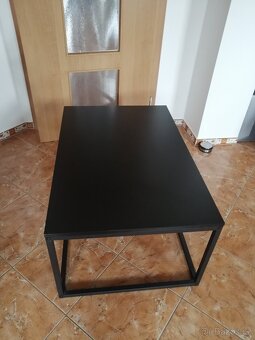 Konferenční stolek - 2