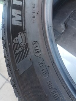 275/45r20 - 2