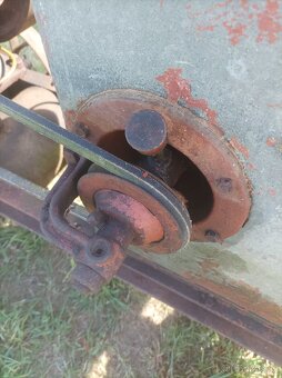 Historický stabilní motor - 2