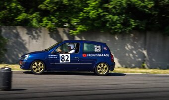 Renualt clio 1.4 16V 72kw " zavodni" - 2