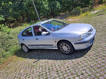 Renault Mégane - 2